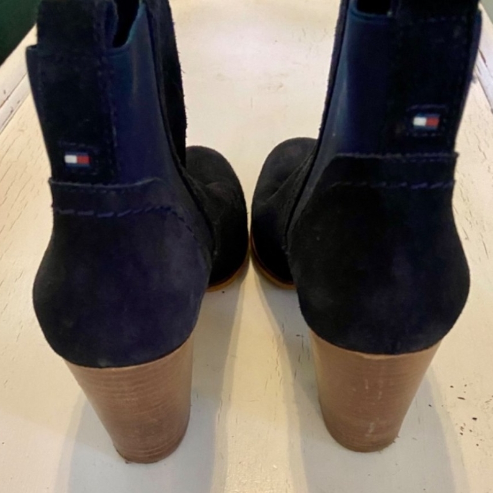 Women's Navy Suede Ankle Boots